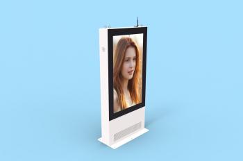 高清觸摸屏戶外廣告機，對打造智慧商圈意義非凡！